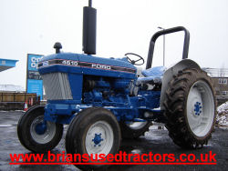 Ford 4610  3 cylinder diesel classic Tractor for sale