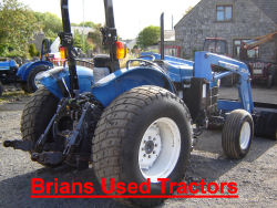 New Holland TN 55 Manual Shuttle Loader  tractor for sale UK